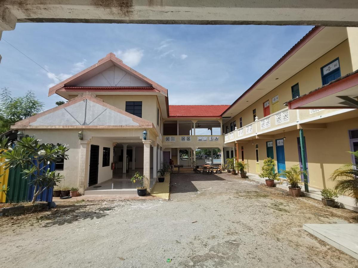 RVH Kuala Terengganu Hotel Luaran gambar